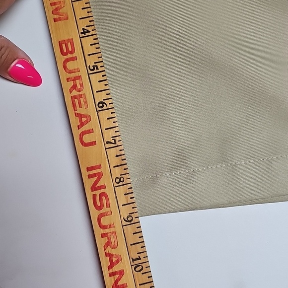 Izod Golf Shorts Sz 33 Khaki Color Performx Golf - Picture 8 of 9